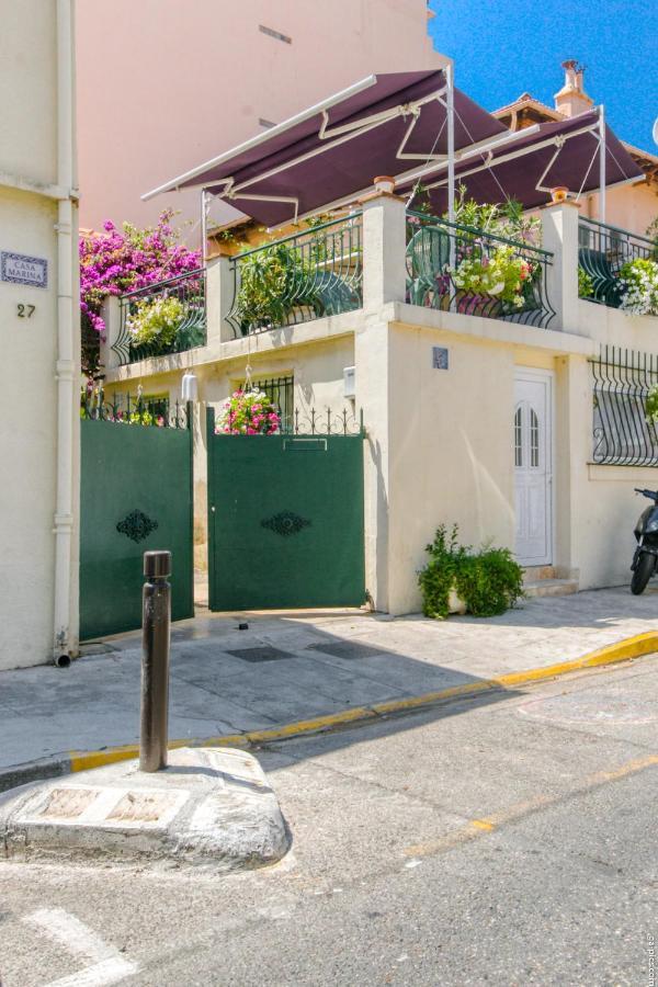 Crew Lighthouse Hostel Antibes Exterior photo